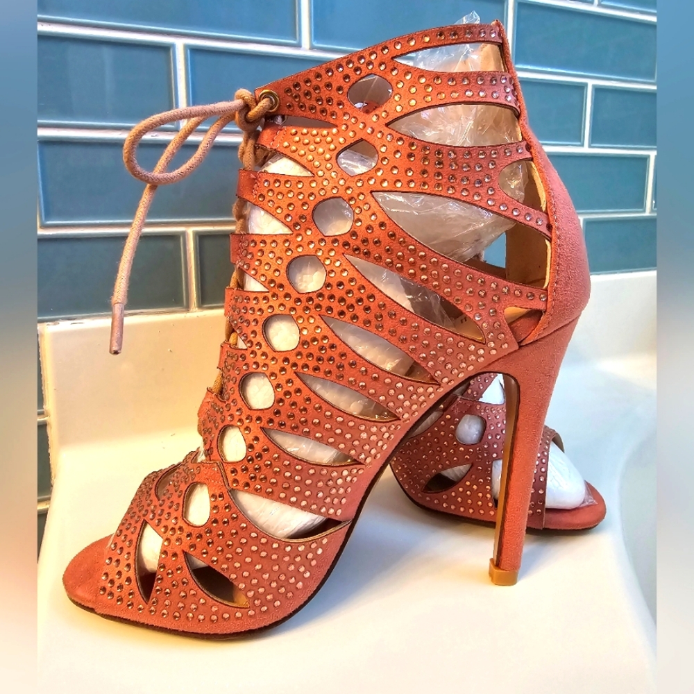 Jeweled heels sandal